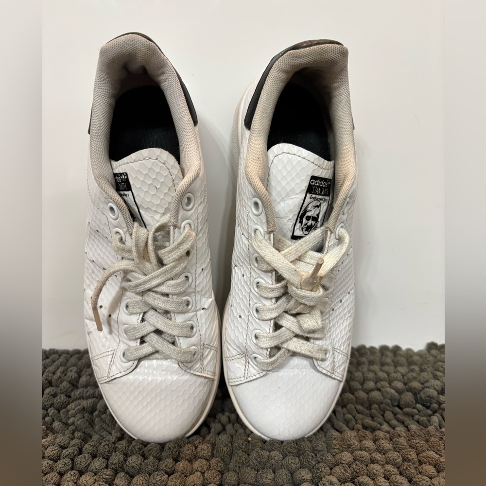 Adidas Stan Smith White Snakeskin Pattern Sneakers - Picture 9 of 10